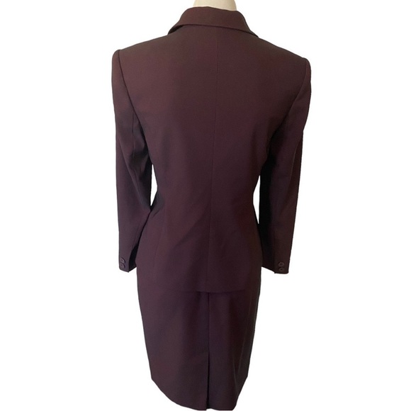 Amanda Smith Double Breasted Suit Dark Maroon Size 2P - Picture 3 of 6